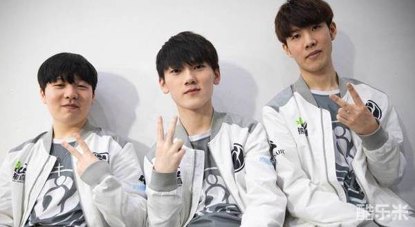 在防守方面 在防守方面