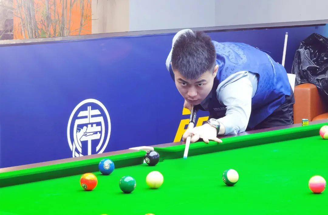 传接球比赛 传接球比赛